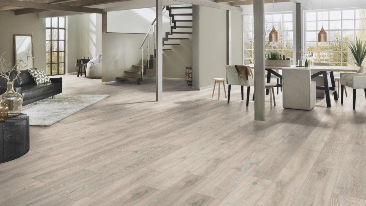 Ламинат "Kronospan" Super Natural Classic Дуб Колорадо 5543 (1285*192*8 мм) — купить в Иваново