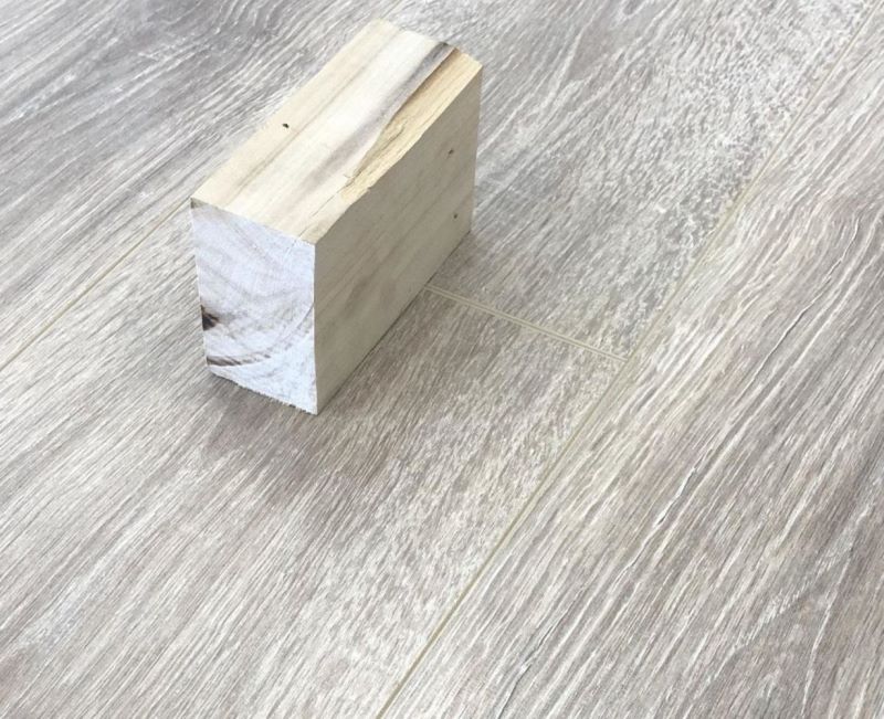 Ламинат "SunFloor" 8/32 4V Дуб Джонсон 32 (1380*193*8 мм) — купить в Иваново